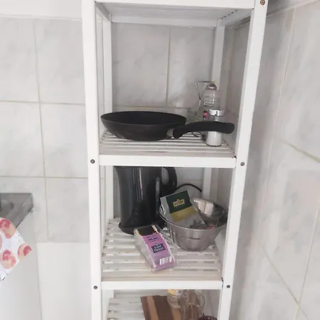 Schoene 2 Zimmer Im Dachgeschoss, Direkt Im Zentrum