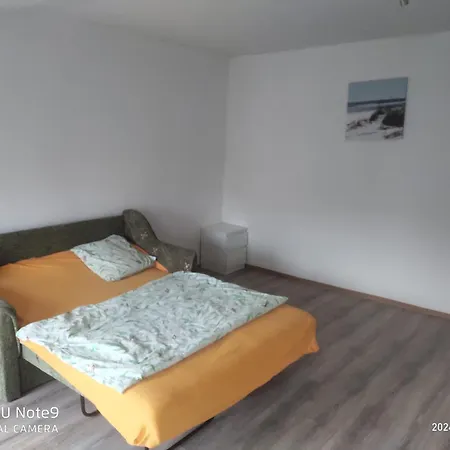 Apartament Schoene 2 Zimmer Im Dachgeschoss, Direkt Im Zentrum *