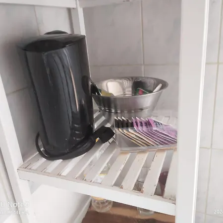 Schoene 2 Zimmer Im Dachgeschoss, Direkt Im Zentrum
